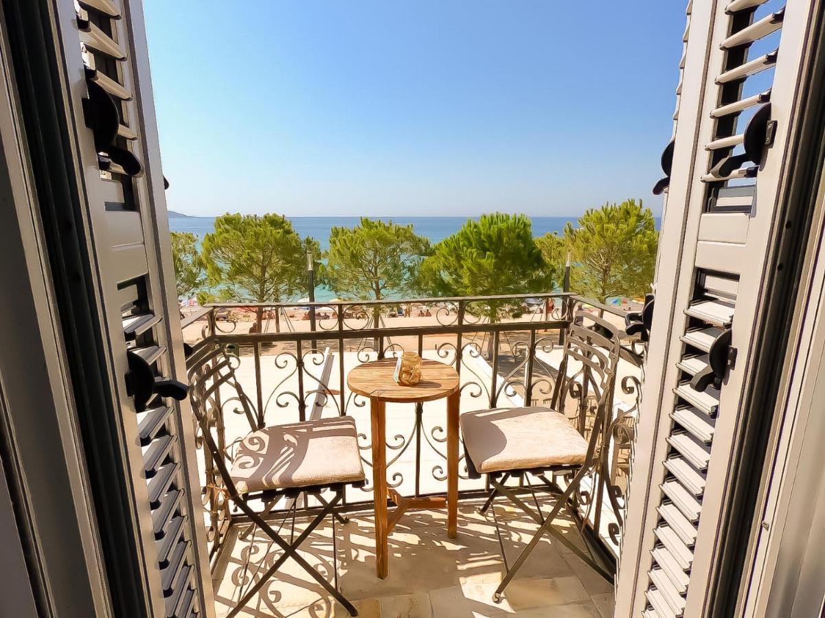 Guesthouse 1932 Himare Eksteriør bilde